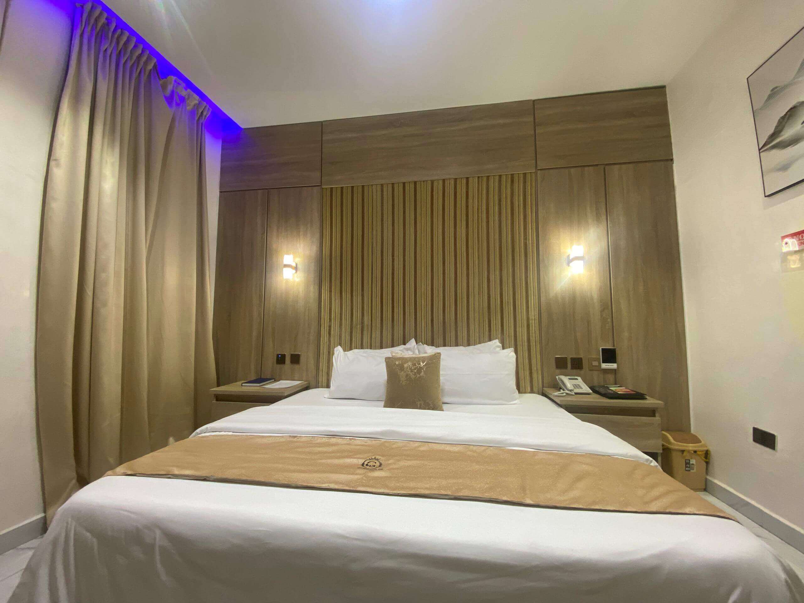 Castle room 6