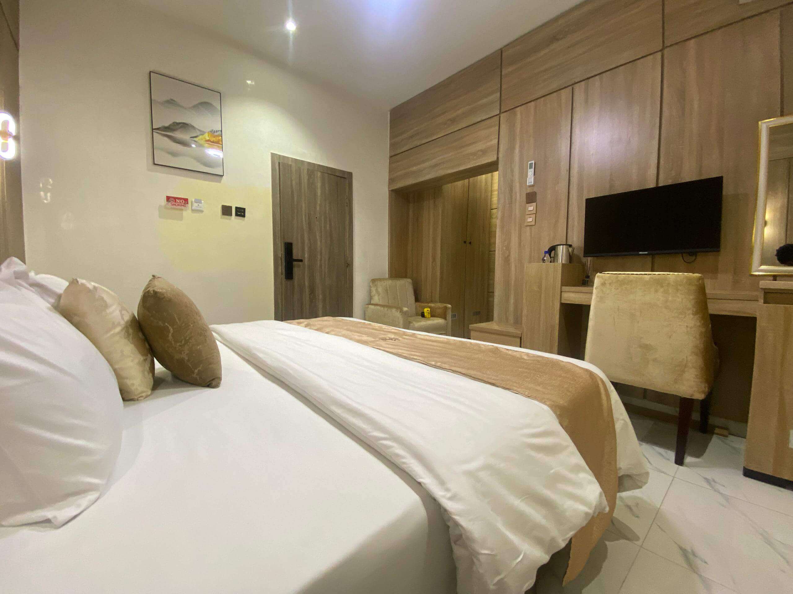 Castle room 3
