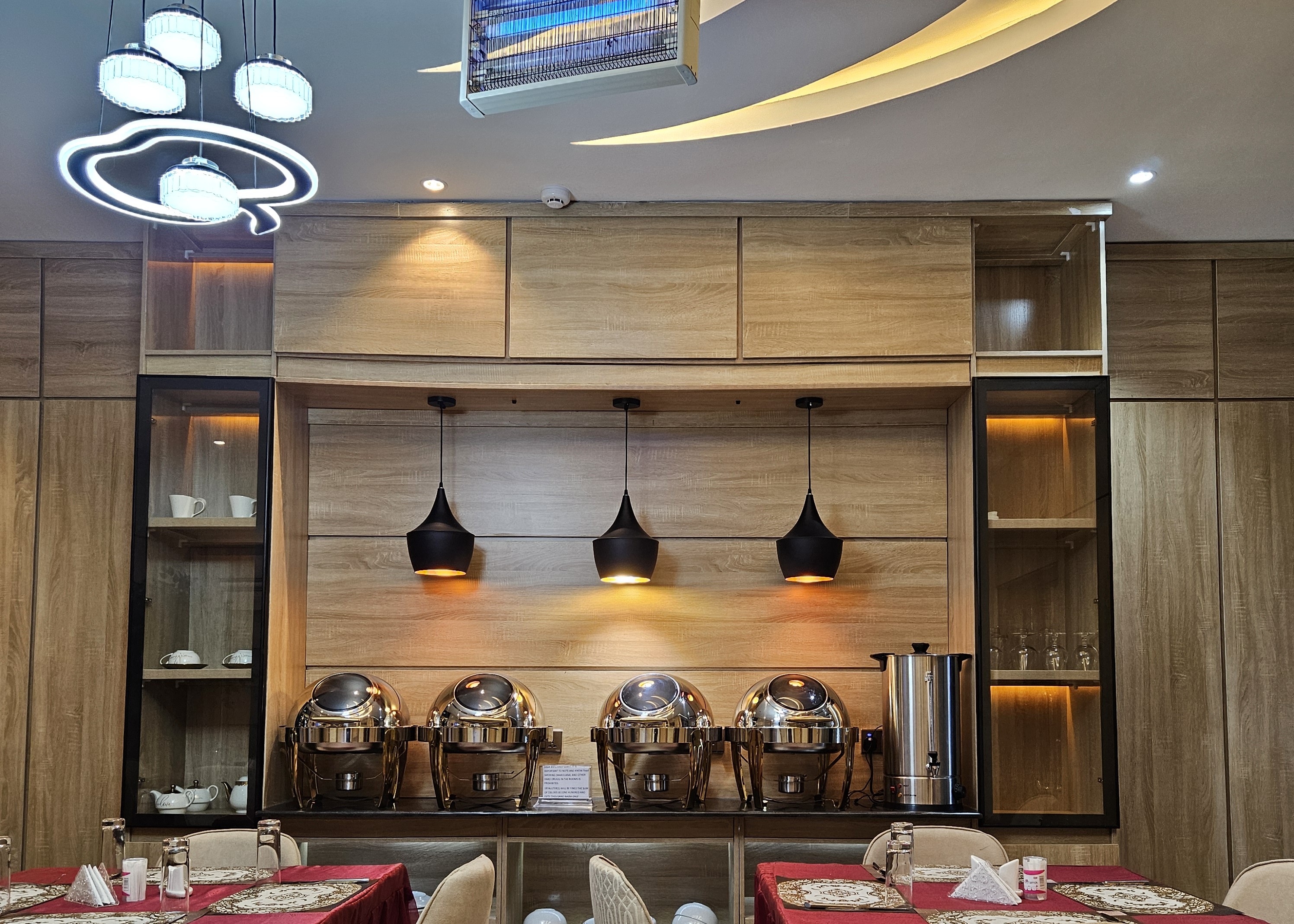 Image of Restaurant at Greenview Hotel