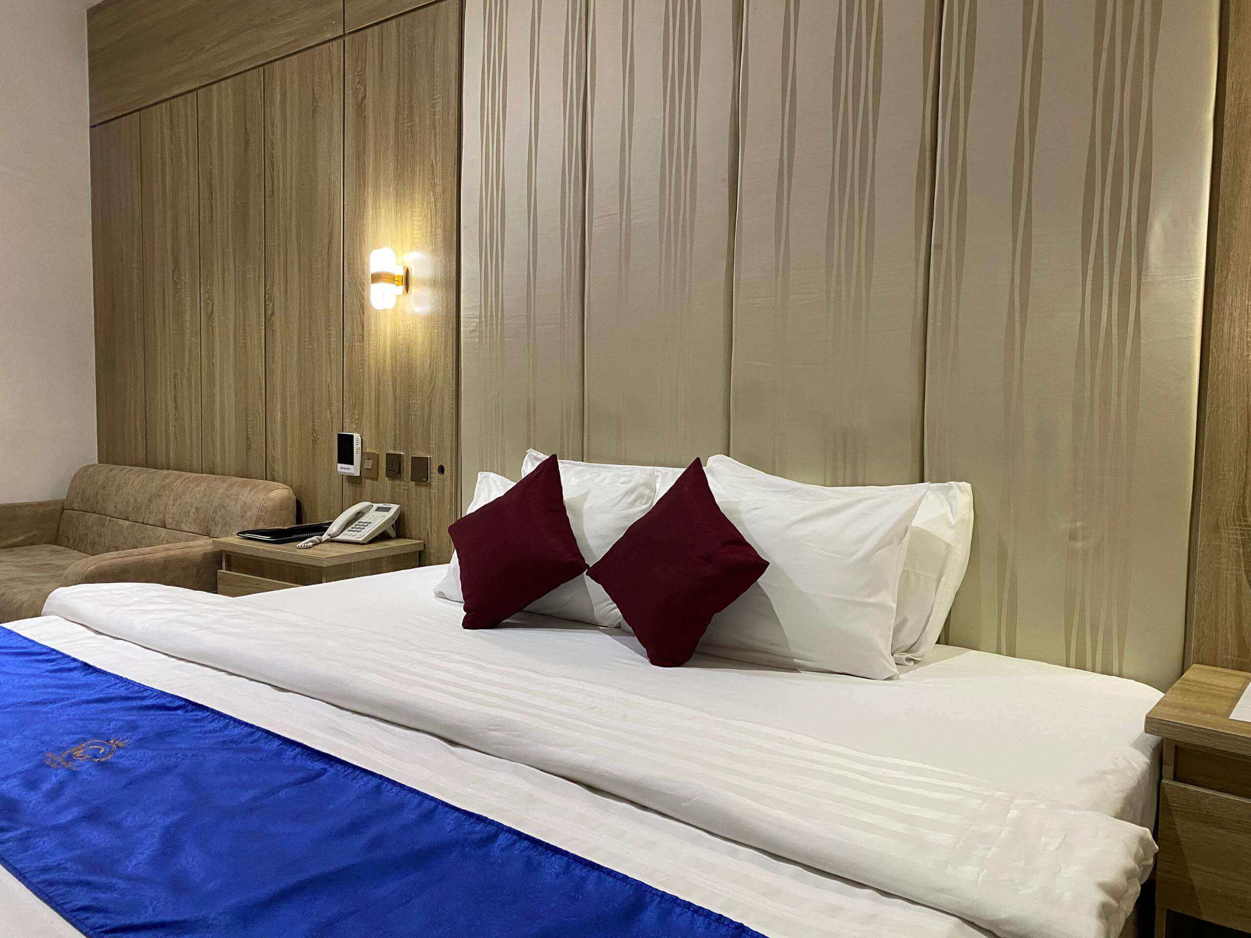 Royal Suite room 5